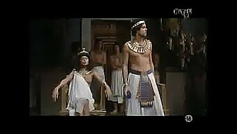 Cleopatras Dekadente Orgie I Det Gamle Egypten