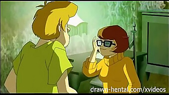 La Velma Di Scooby-Doo Gode Del Sesso Anale In Un Video Hentai Divertente