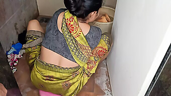 Komal Desi Se Deja Follar En Tierra De Su Marido