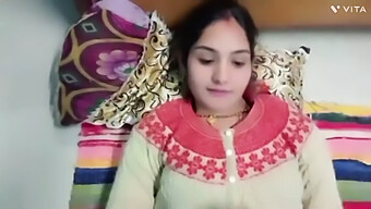 Saudara Tiri Bercinta Dengan Bhabhi India Dalam Video Panas