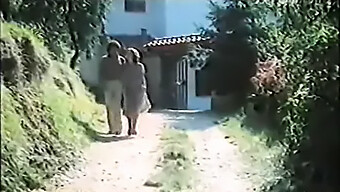 Vintage Evropski Porno Film Z Afriškimi Prizori